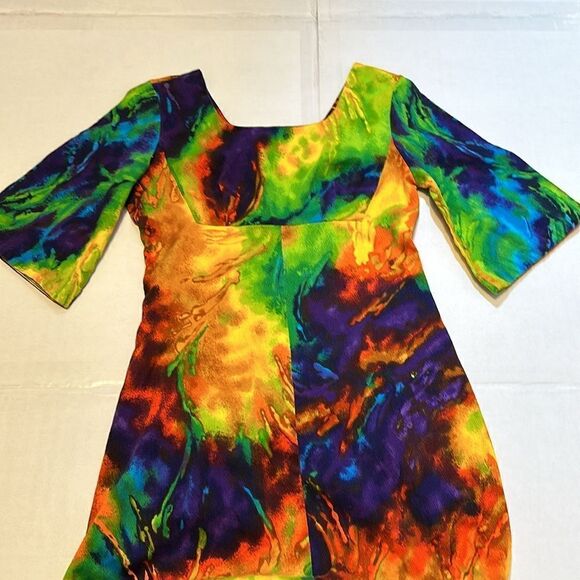 Vintage U-i Maikai Hawaiian cotton dress. No size tag. - Picture 10 of 12